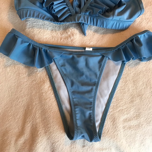 Baby Blue Bikini Ruffle Set - Picture 6 of 6